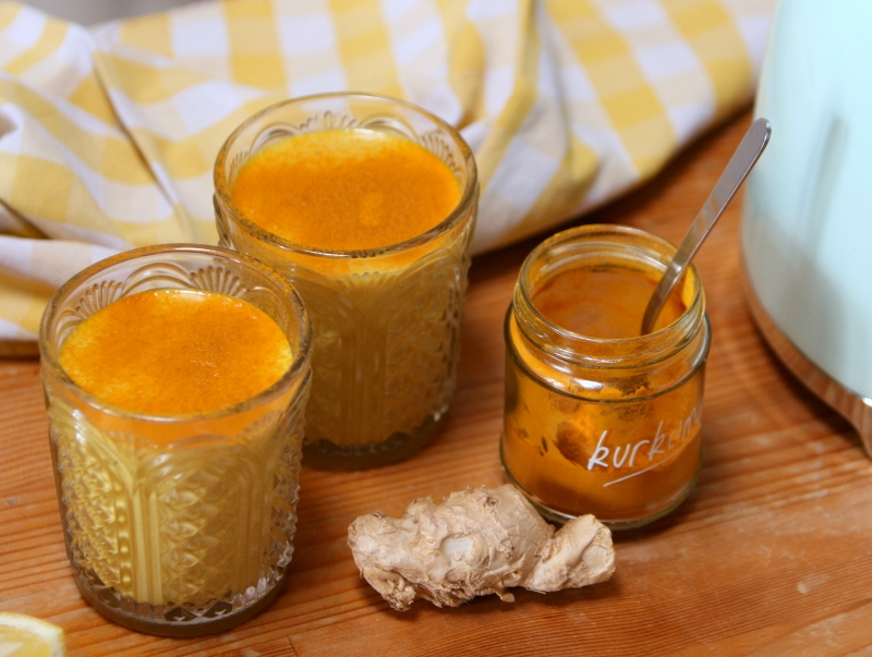 Karola's Kitchen - immuun boost smoothie met kurkuma, ananas en gember